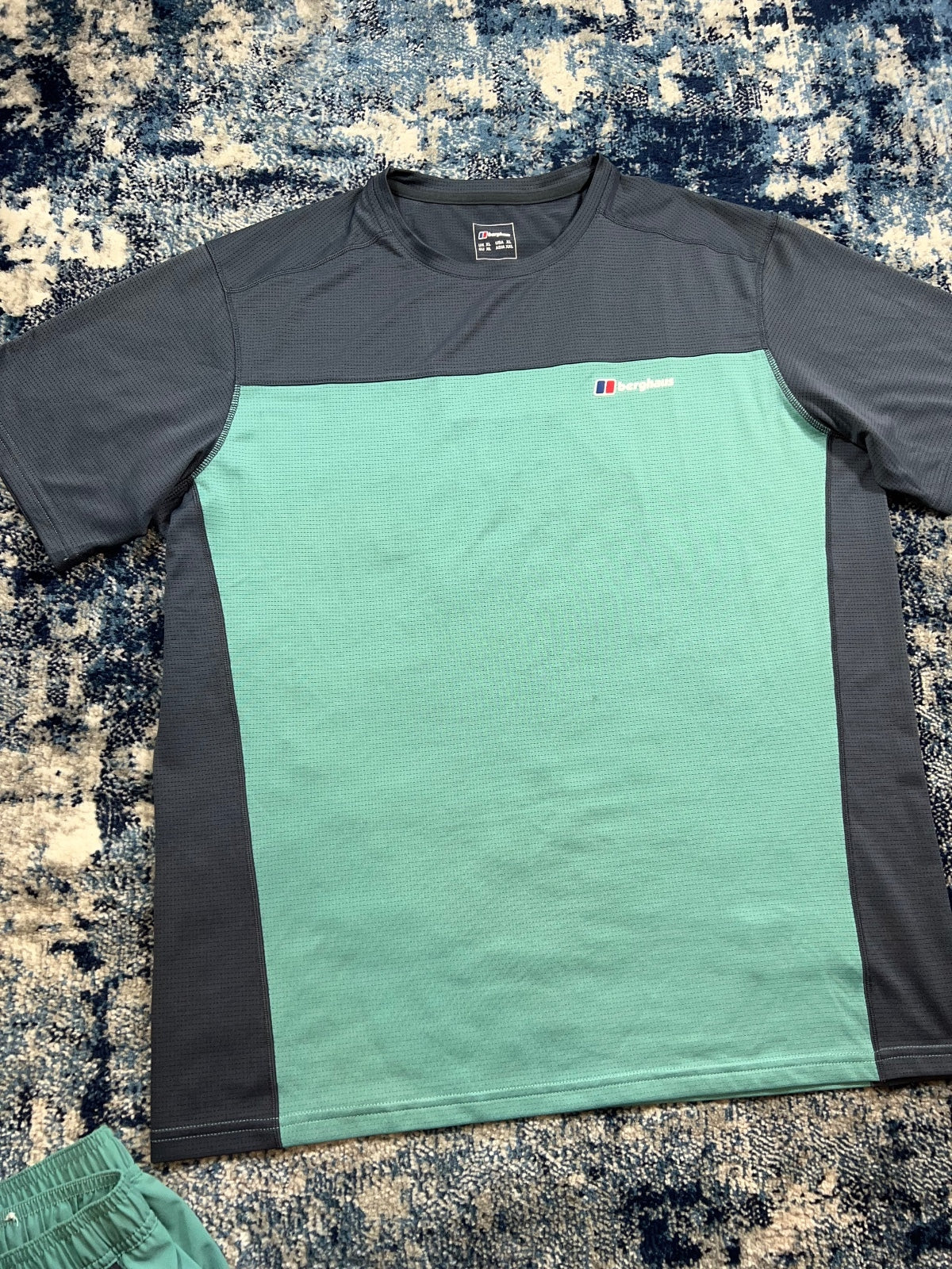 Berghaus Tech T-Shirt and Shorts Set - product image
