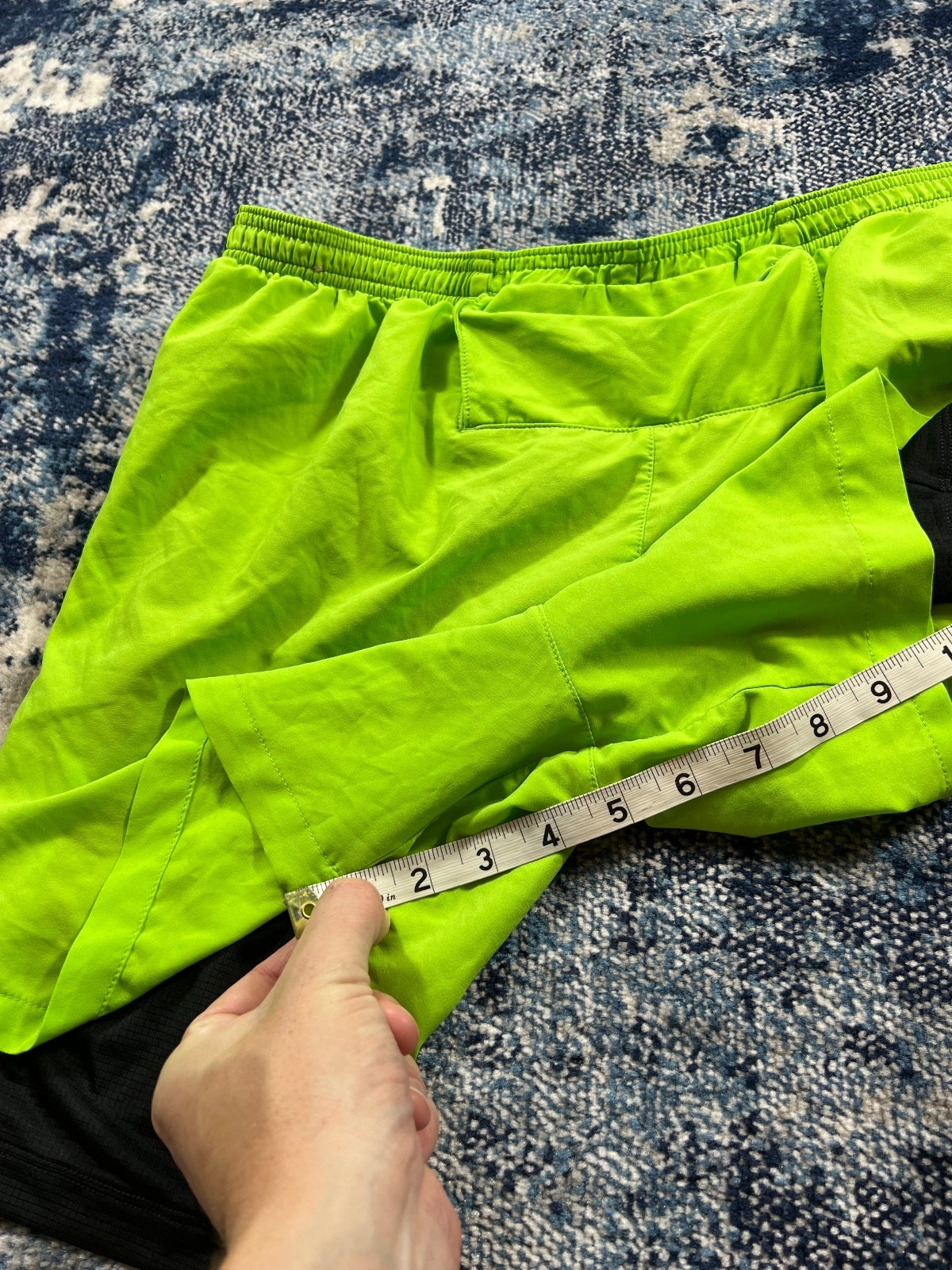 Nike Running Division Flex Stride 2 in 1 Shorts – Green, Men's Large in Green, men's Large – detail view