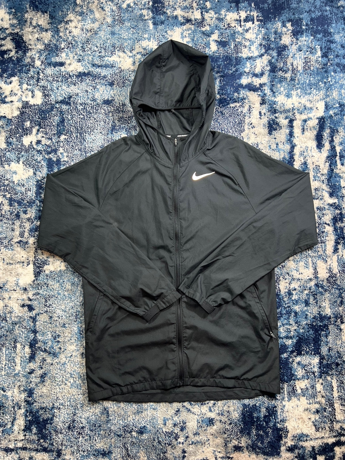 Nike Essentials Windrunner Jacket – Black, Men's Small in Black, men's Small – front view