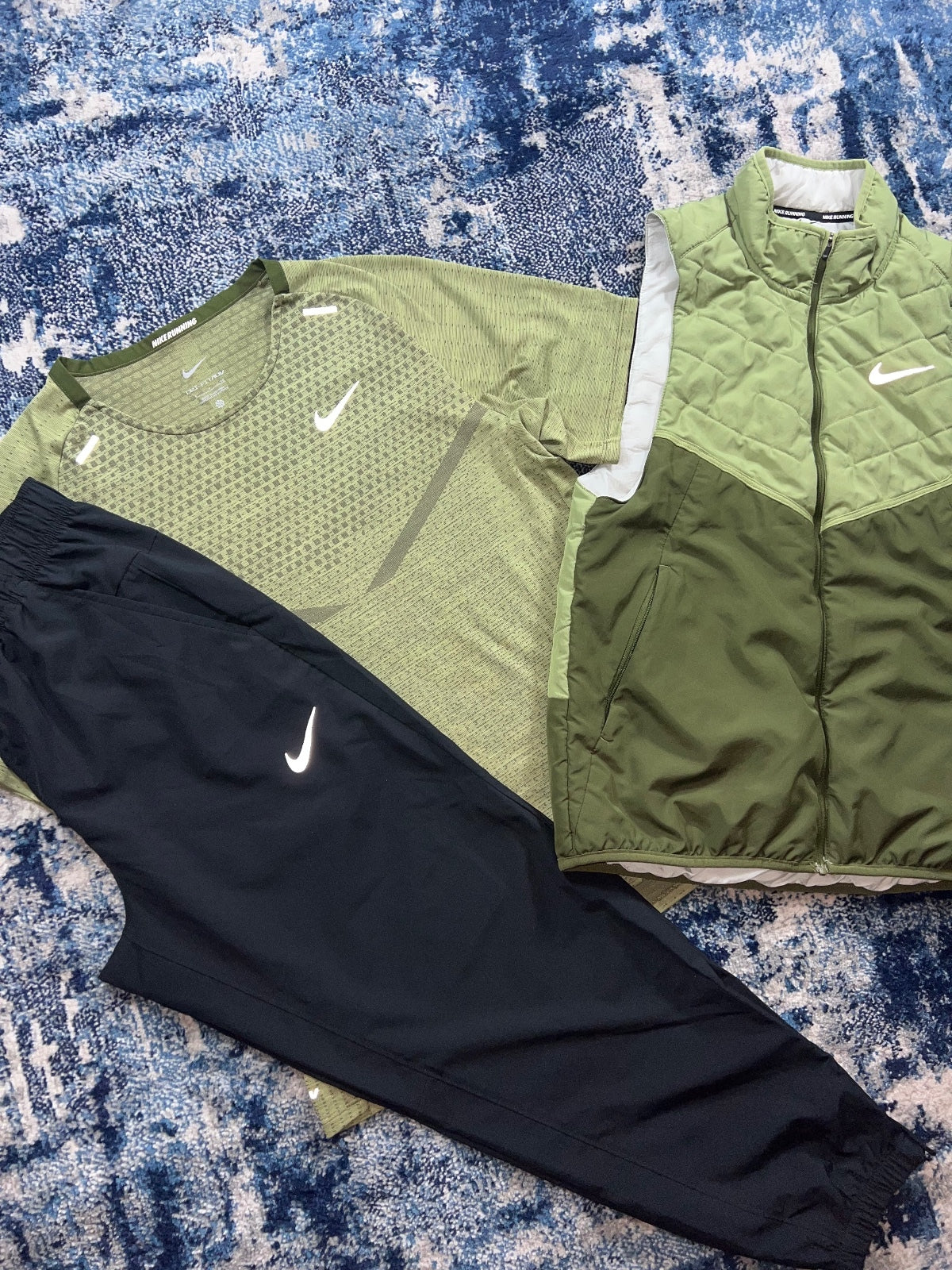 Nike Therma-FIT Gilet / Tech Knit ADV / Form Bottoms Tracksuit 3 Piece Set - product image