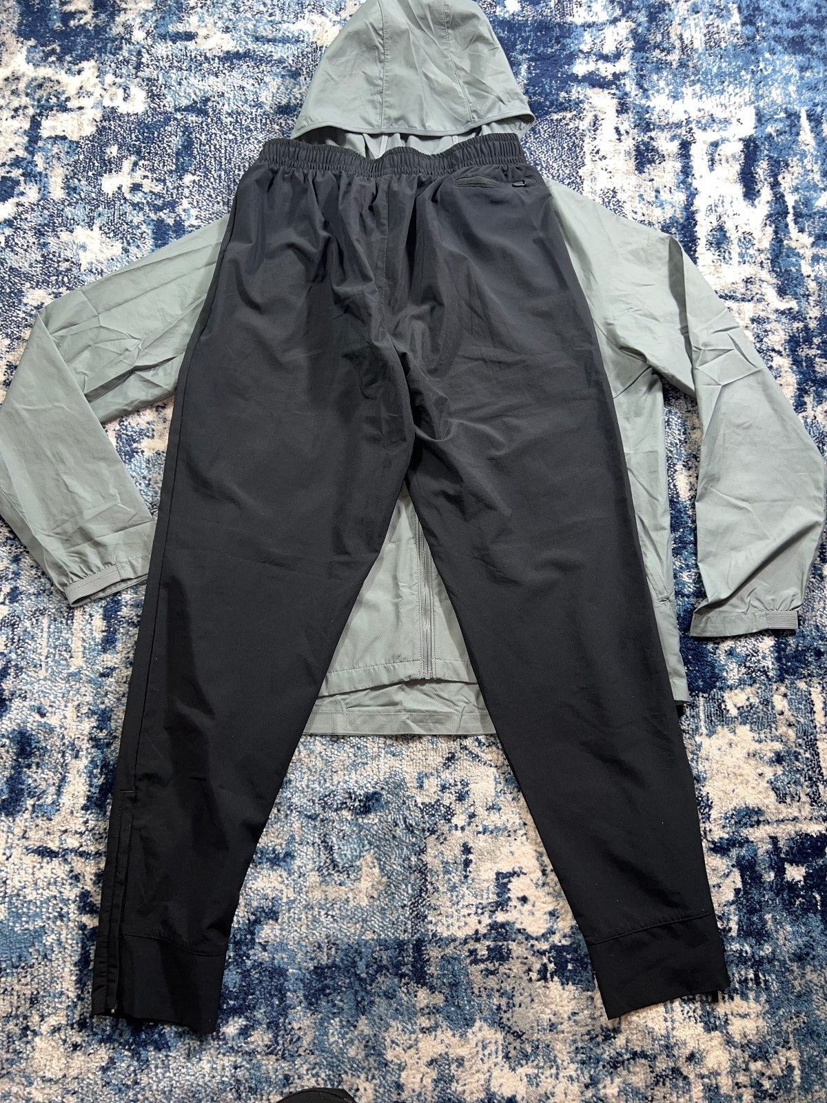 Nike Running Essentials Windrunner / Dri-FIT Bottoms Tracksuit Set - product image