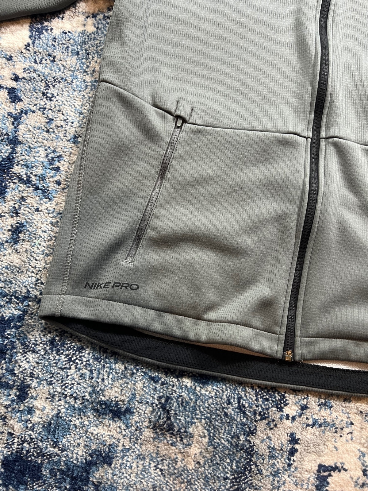 Nike Pro Therma-FIT Jacket / Bottoms Tracksuit Set - product image