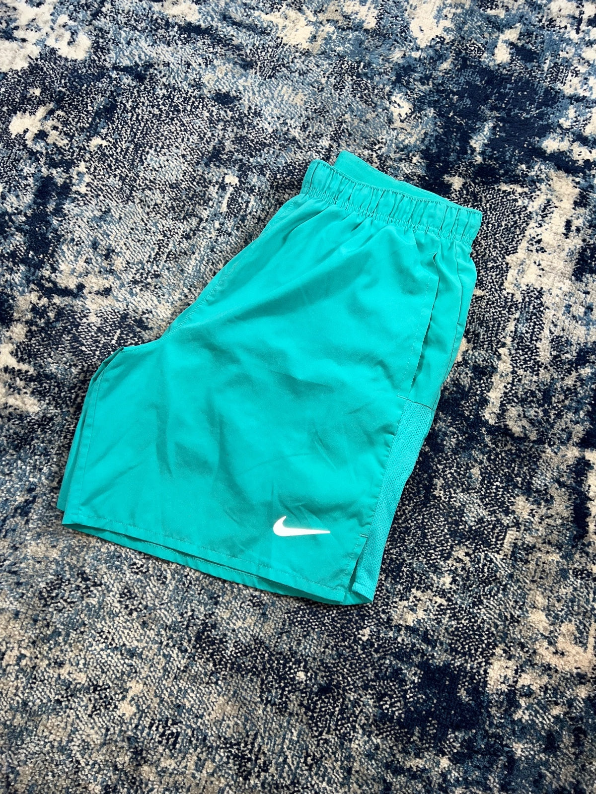 Nike Running Challenger 2 in 1 Shorts – Turquoise, Men's Medium in Turquoise, men's Medium – detail view