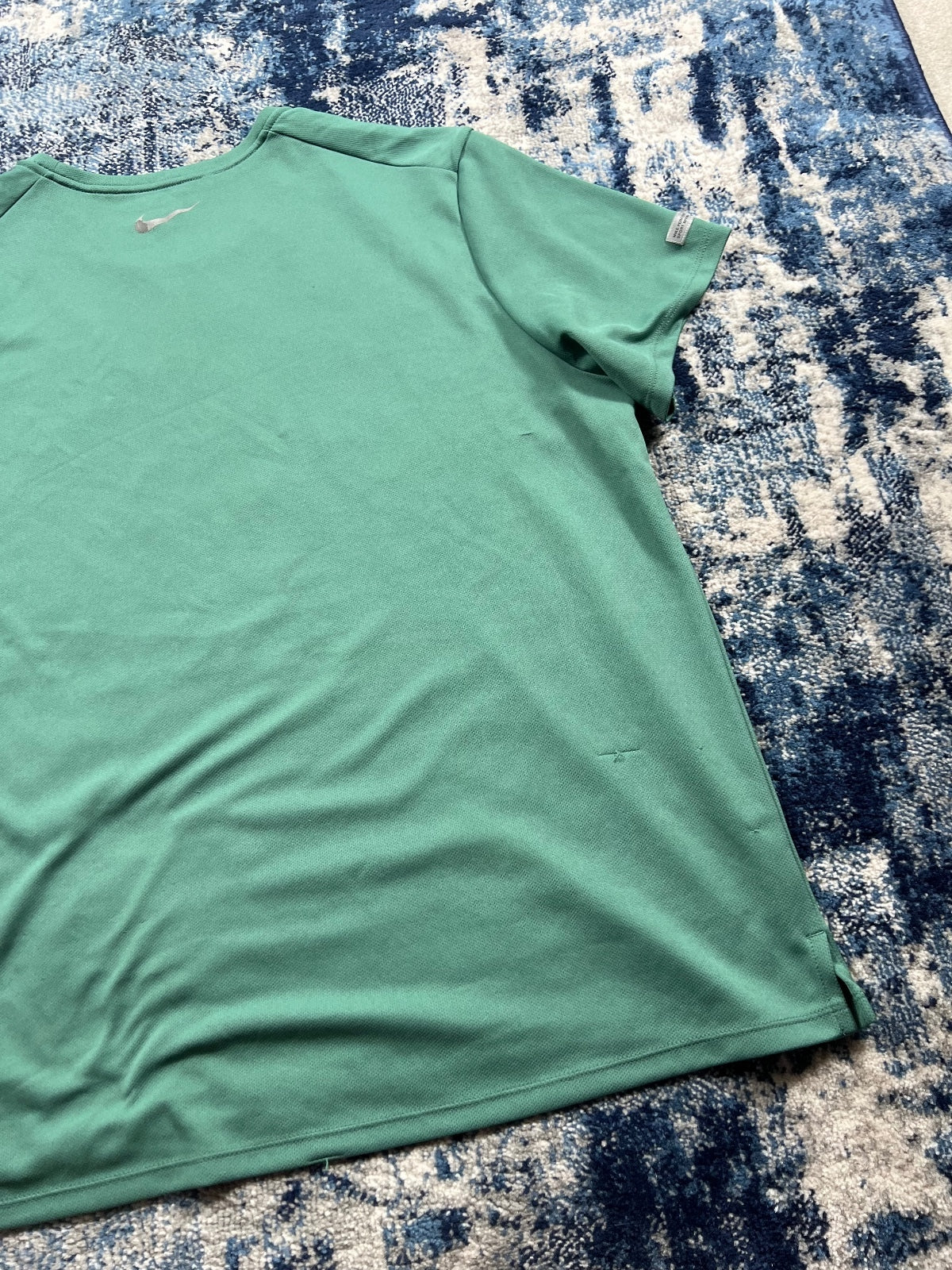 Nike Flash Miler T Shirt / Challenger Shorts Running Gym Set – Teal Green, Men's XL in Teal Green, men's XL – detail view