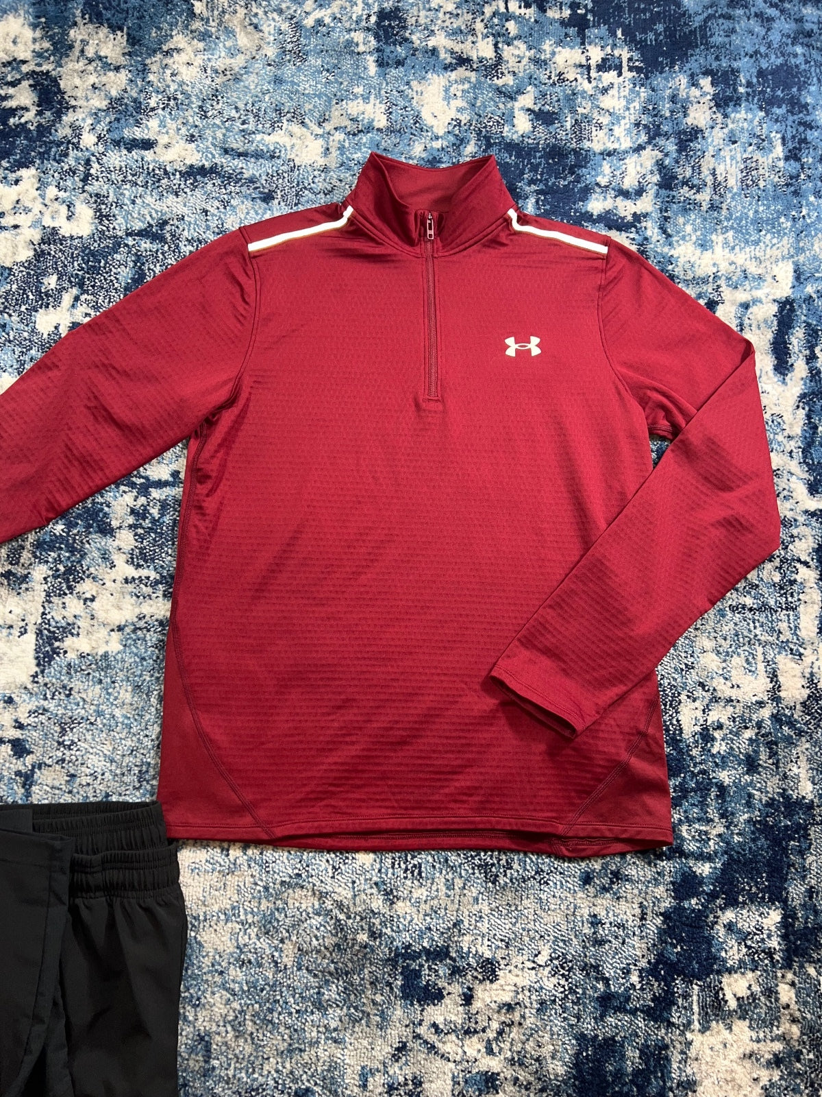 Under Armour 1/4 Zip / Bottoms Tracksuit Set – Burgundy, Men's Medium in Burgundy, men's Medium – detail view