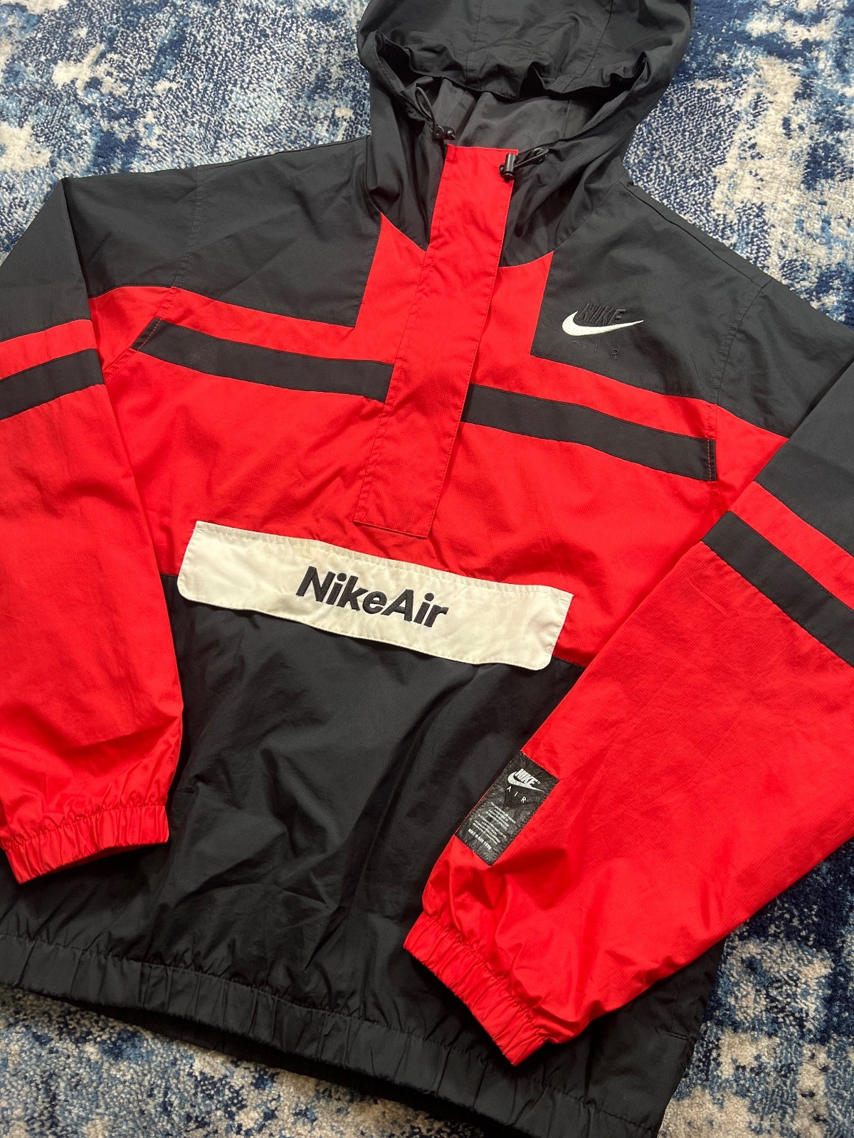 Nike Air ‘Dave’ 1/2 Zip Hoodie Woven Jacket – Red / Black, Men's Medium in Red / Black, men's Medium – detail view