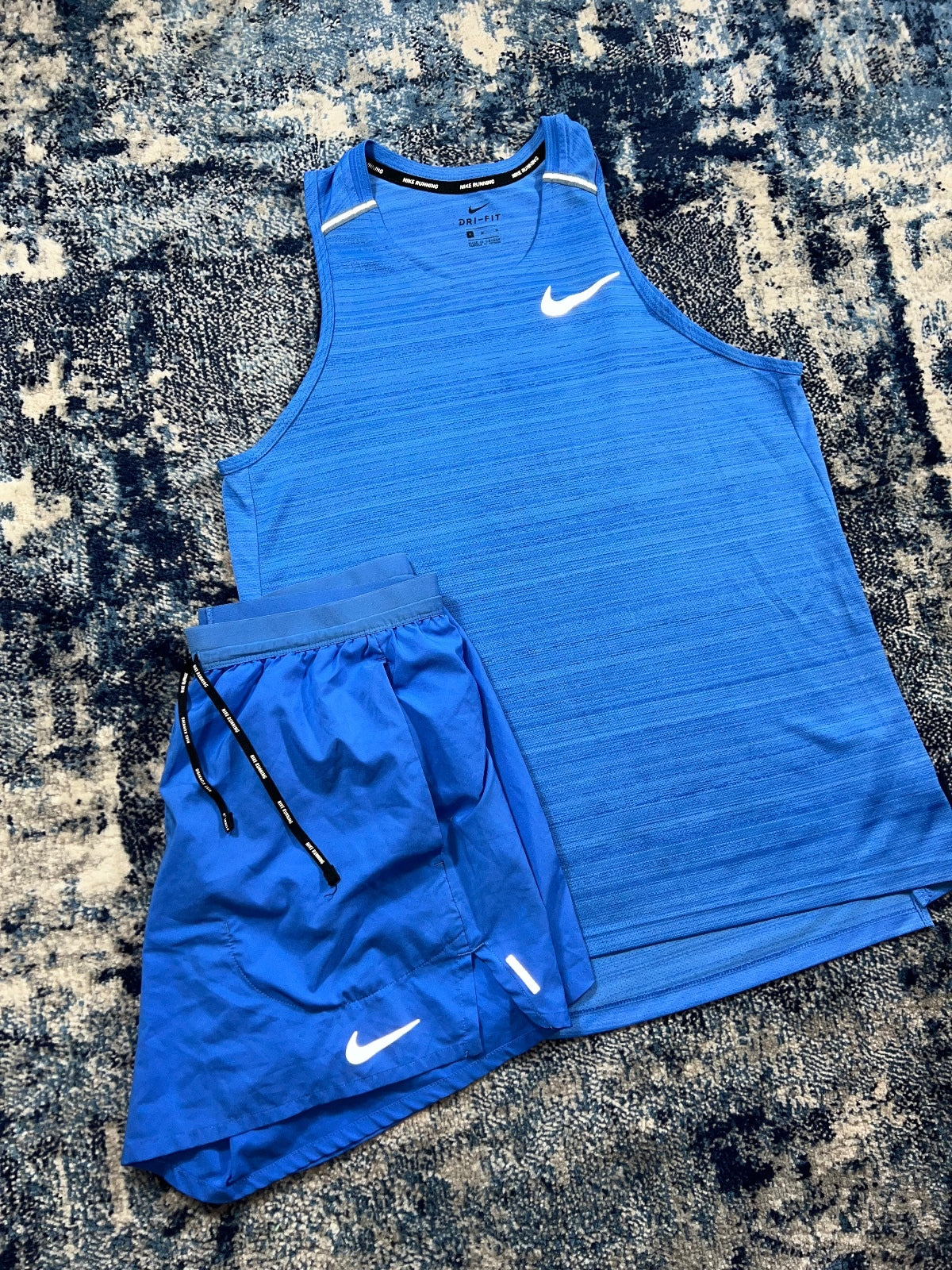 Nike Miler Running Vest / Flex Stride Shorts Running Gym Set – Blue, Men's Medium in Blue, men's Medium – detail view