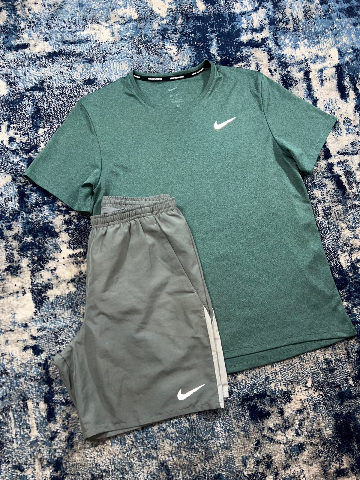 Nike Miler T Shirt / Challenger Shorts Running Gym Set – Teal Green / Grey, Men's Medium in Teal Green / Grey, men's Medium…