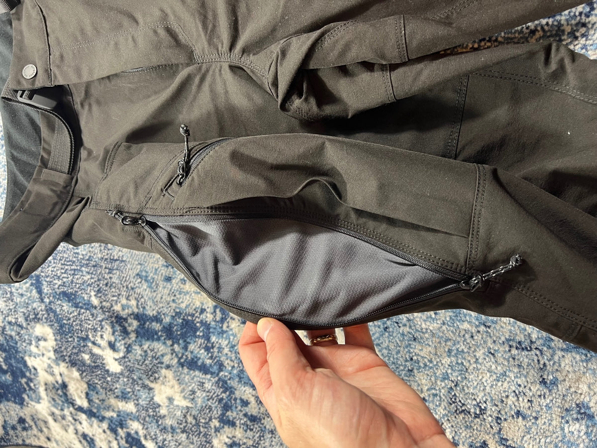Berghaus Black Walking Trousers 36/32 Men's - product image