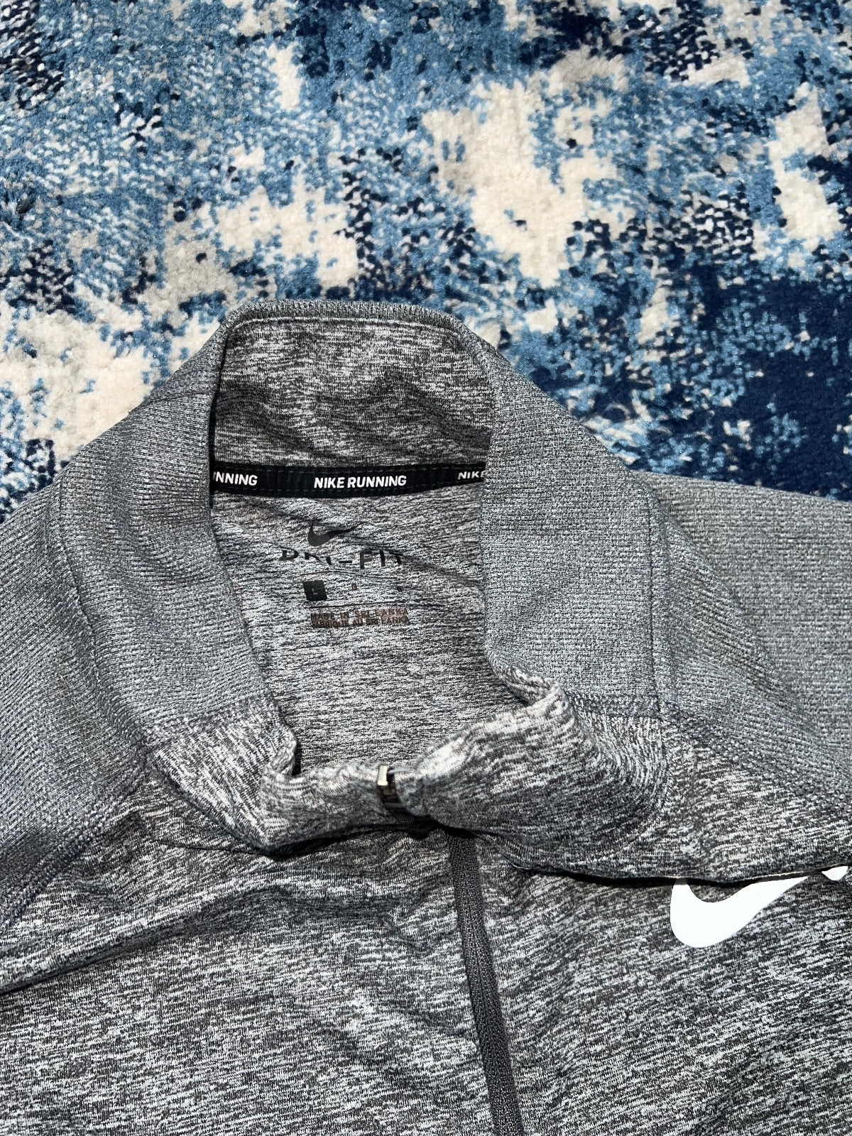 Nike Running Element 1/4 Zip – Gray, Men's Large in Gray, men's Large – detail view