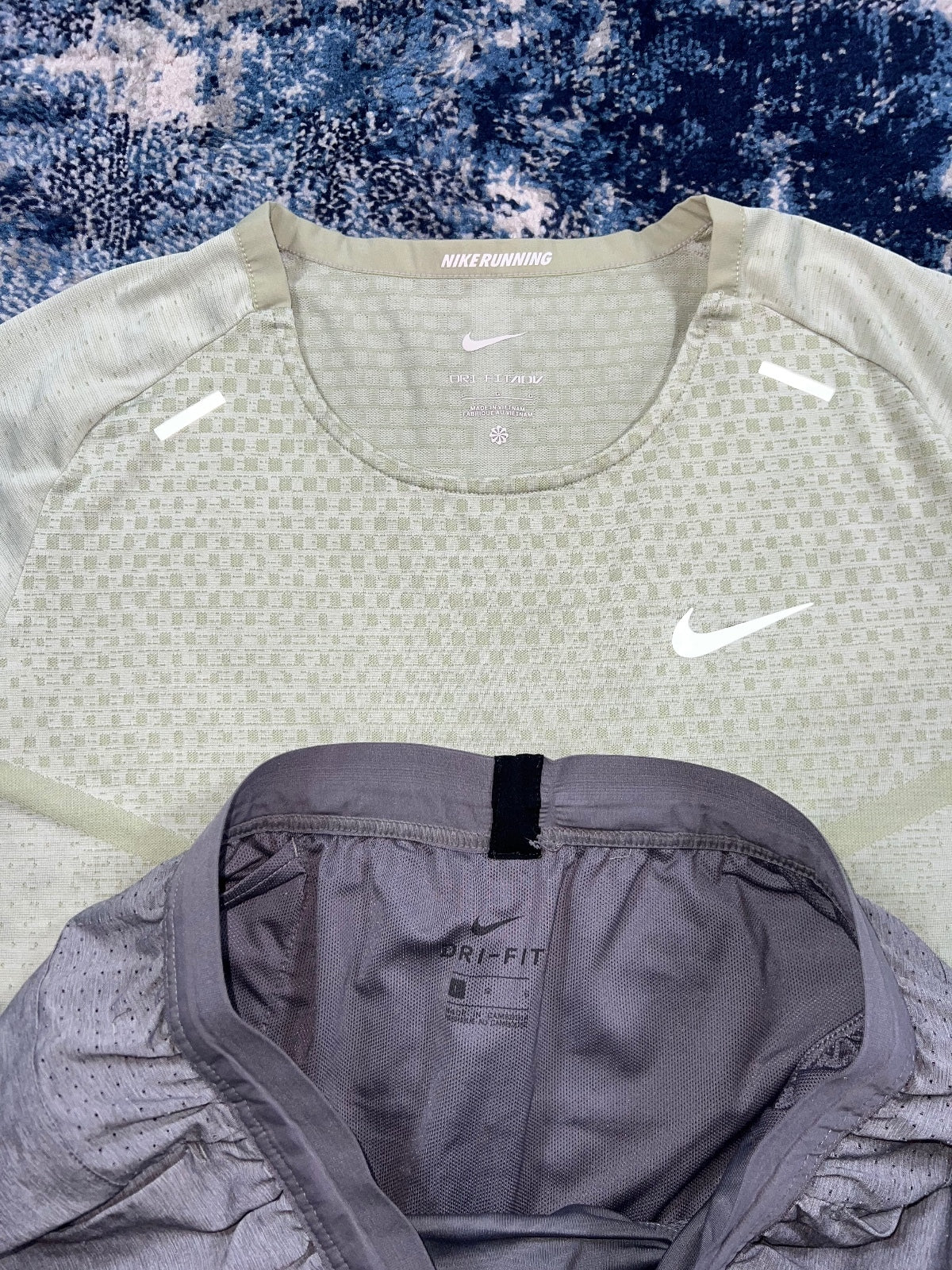 Nike Tech Knit ADV Miler T Shirt / Flex Stride Shorts Set – Gray, Men's Large in Gray, men's Large – alternate view