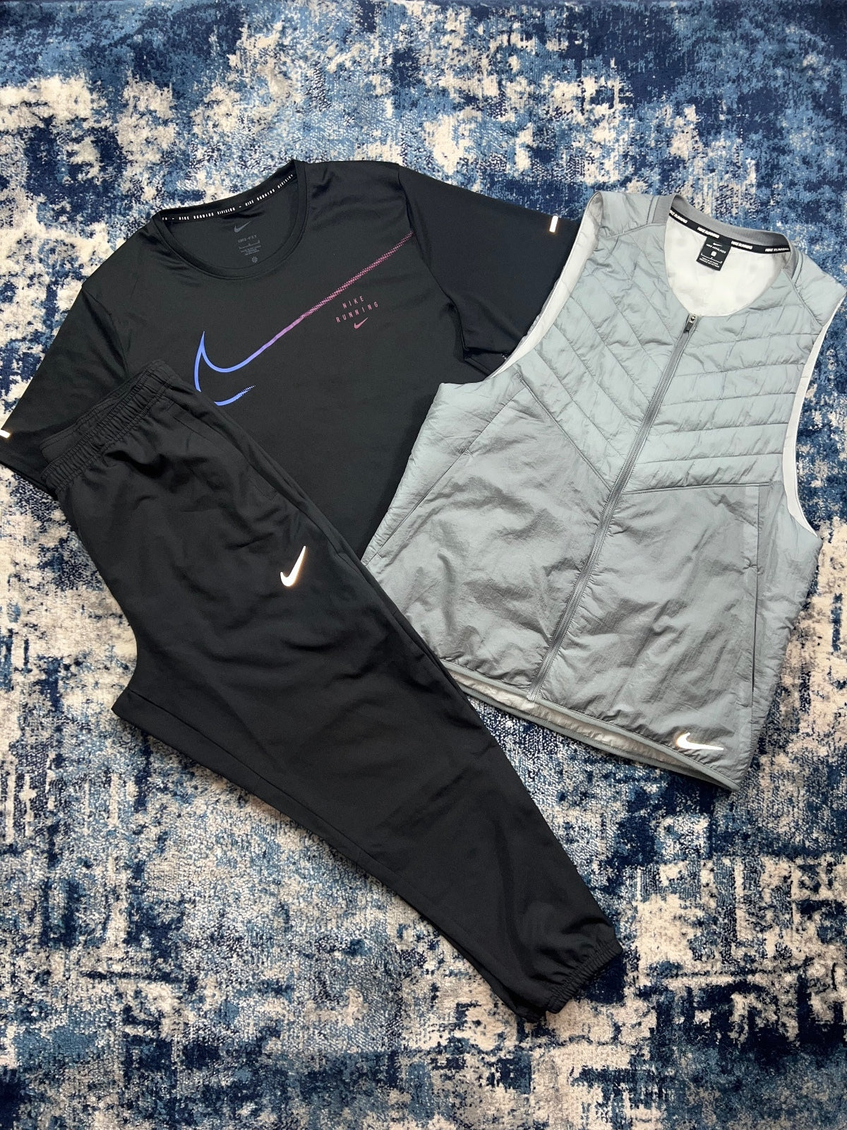 Nike Running Division Miler / Aerolayer Gilet Challenger 3 Piece Tracksuit Set