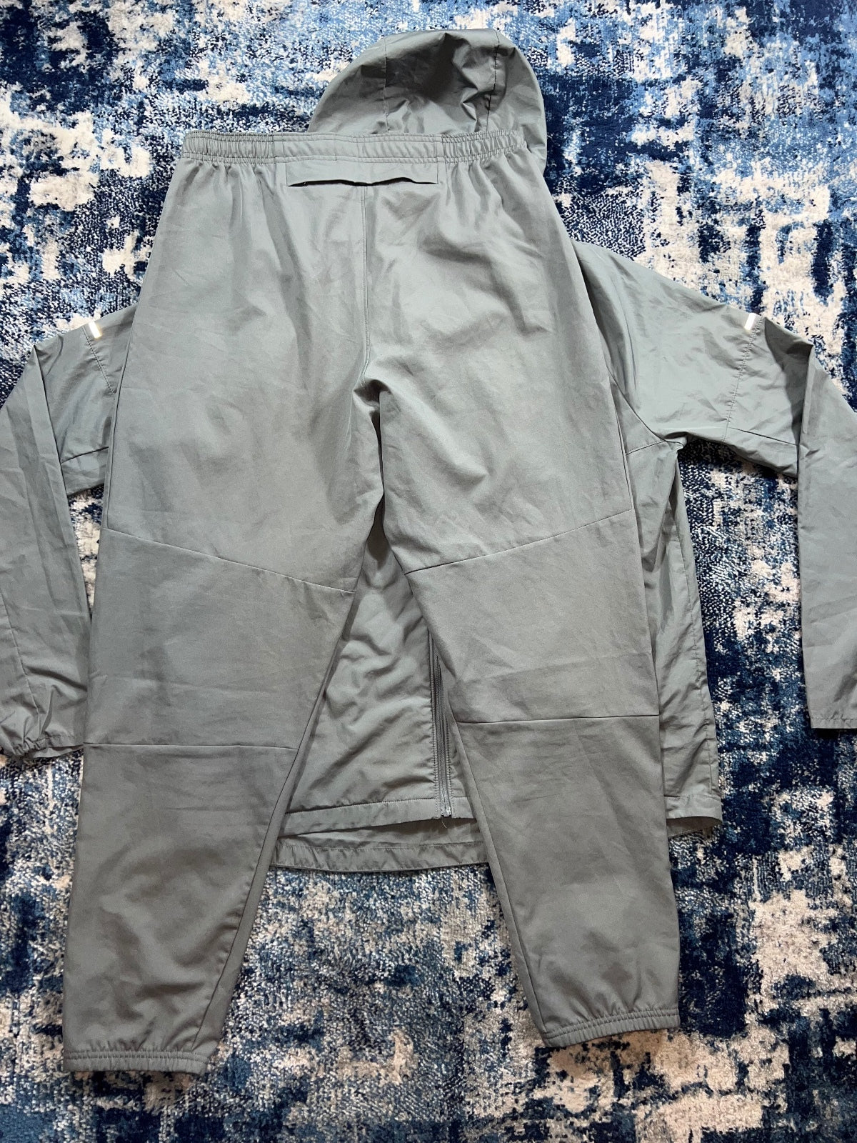 Nike Repel Miler Windrunner / Challenger Bottoms Tracksuit Smoke Grey Medium Men's - product image