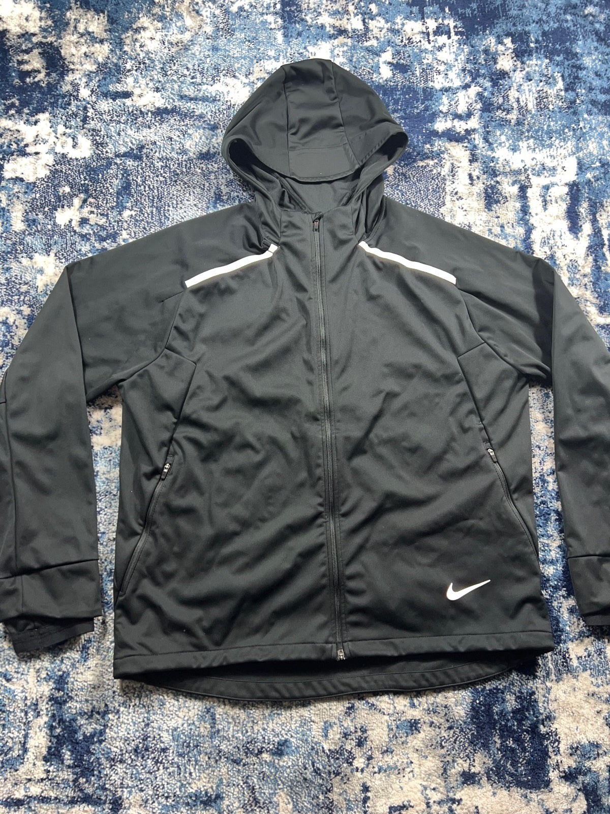 Nike Shield Dri Fit Running Jacket – Black, Men's XL in Black, men's XL – detail view