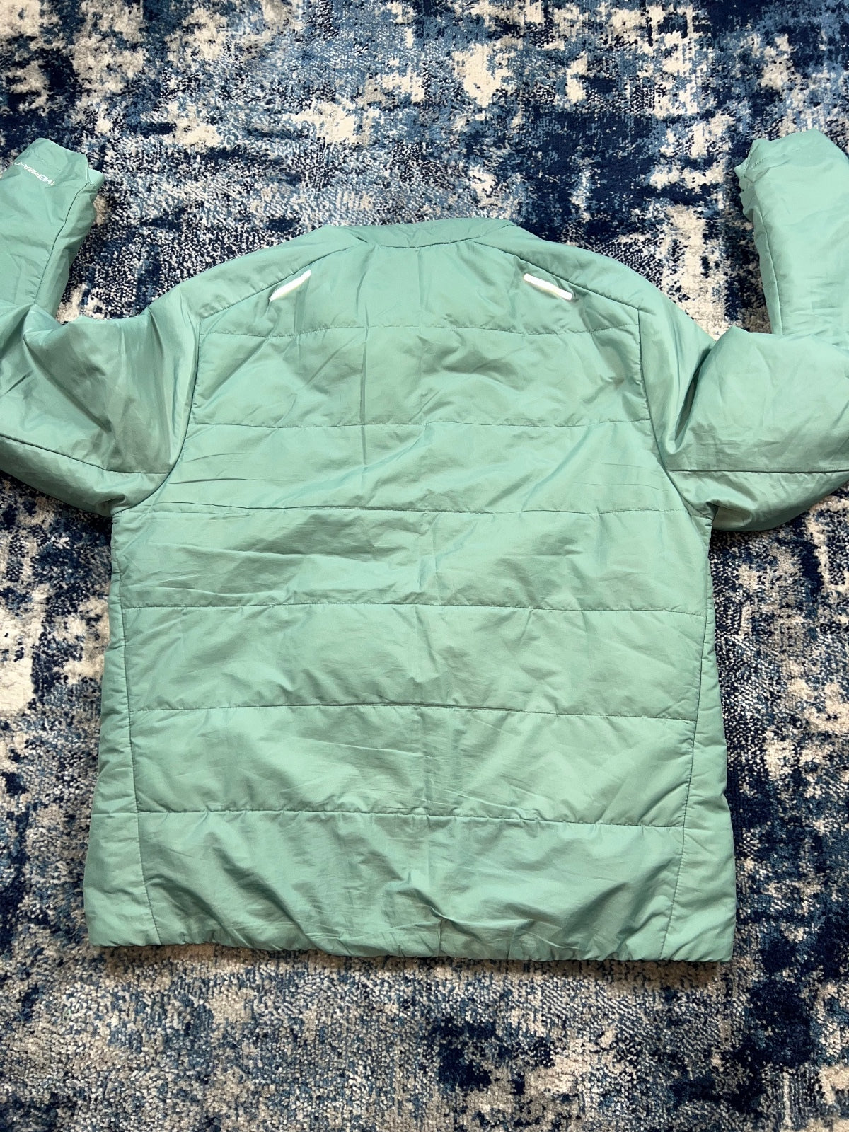 Nike Therma Fit ADV Aeroloft Repel Down Running Jacket – Green, Men's Medium in Green, men's Medium – detail view