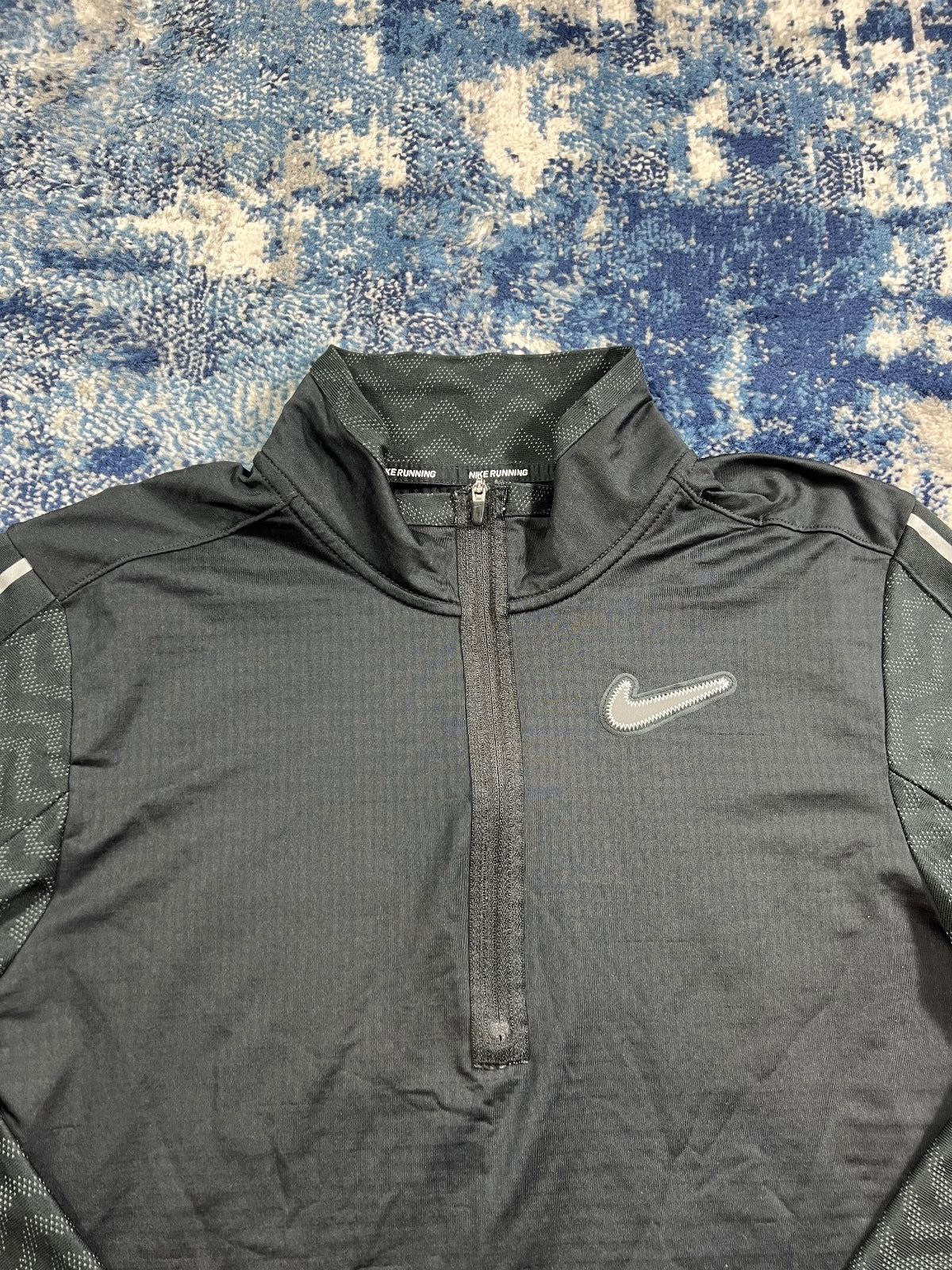 Nike Wild Run Element 1/4 Zip – Black, Men's Small in Black, men's Small – detail view