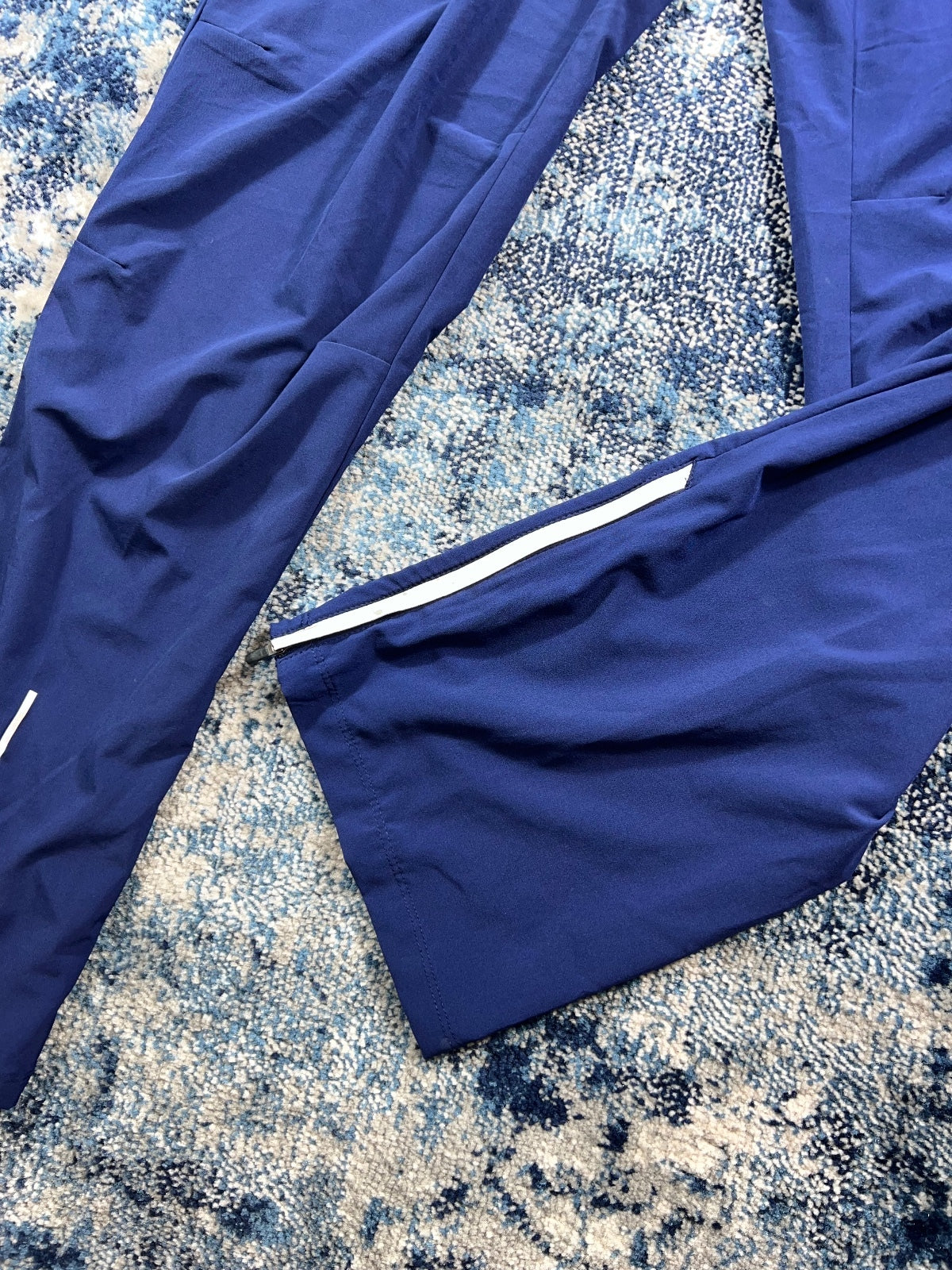 Nike Dri Fit Tracksuit Bottoms – Navy Blue / Red, Men's Medium in Navy Blue / Red, men's Medium – detail view