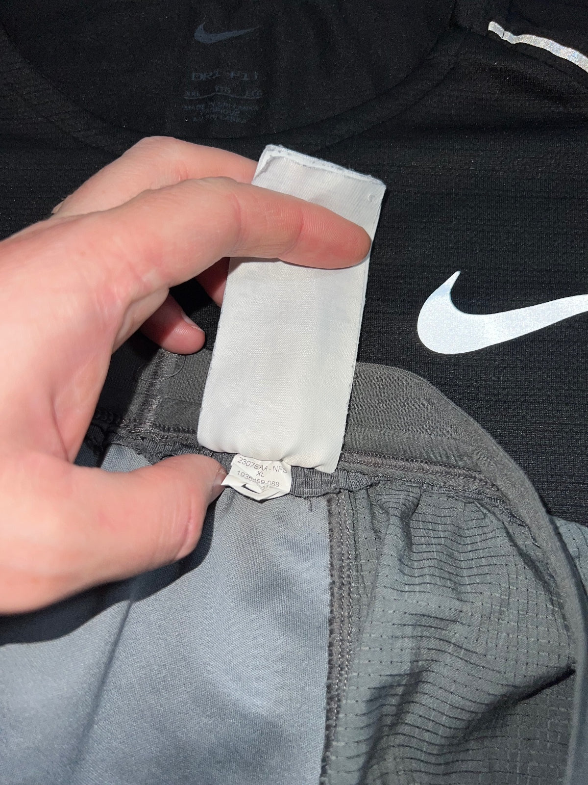 Nike Miler T Shirt / Flex Stride Shorts Running Gym Set – Black, Men's XL in Black, men's XL – detail view