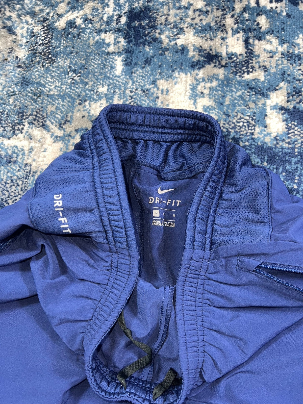 Nike Dri Fit Tracksuit Bottoms – Navy Blue / Red, Men's Medium in Navy Blue / Red, men's Medium – detail view