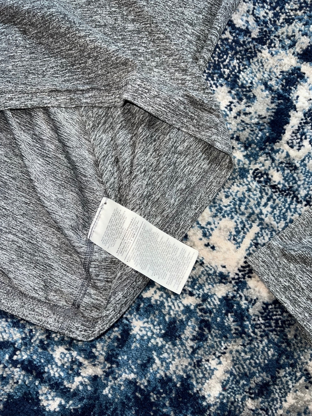 Nike Running Element 1/4 Zip – Gray, Men's Large in Gray, men's Large – detail view