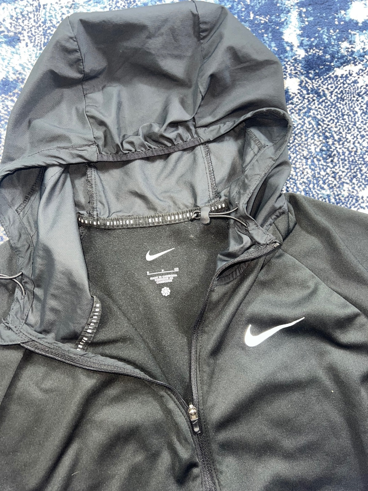Nike Running Division Reflective Windrunner Jacket - product image