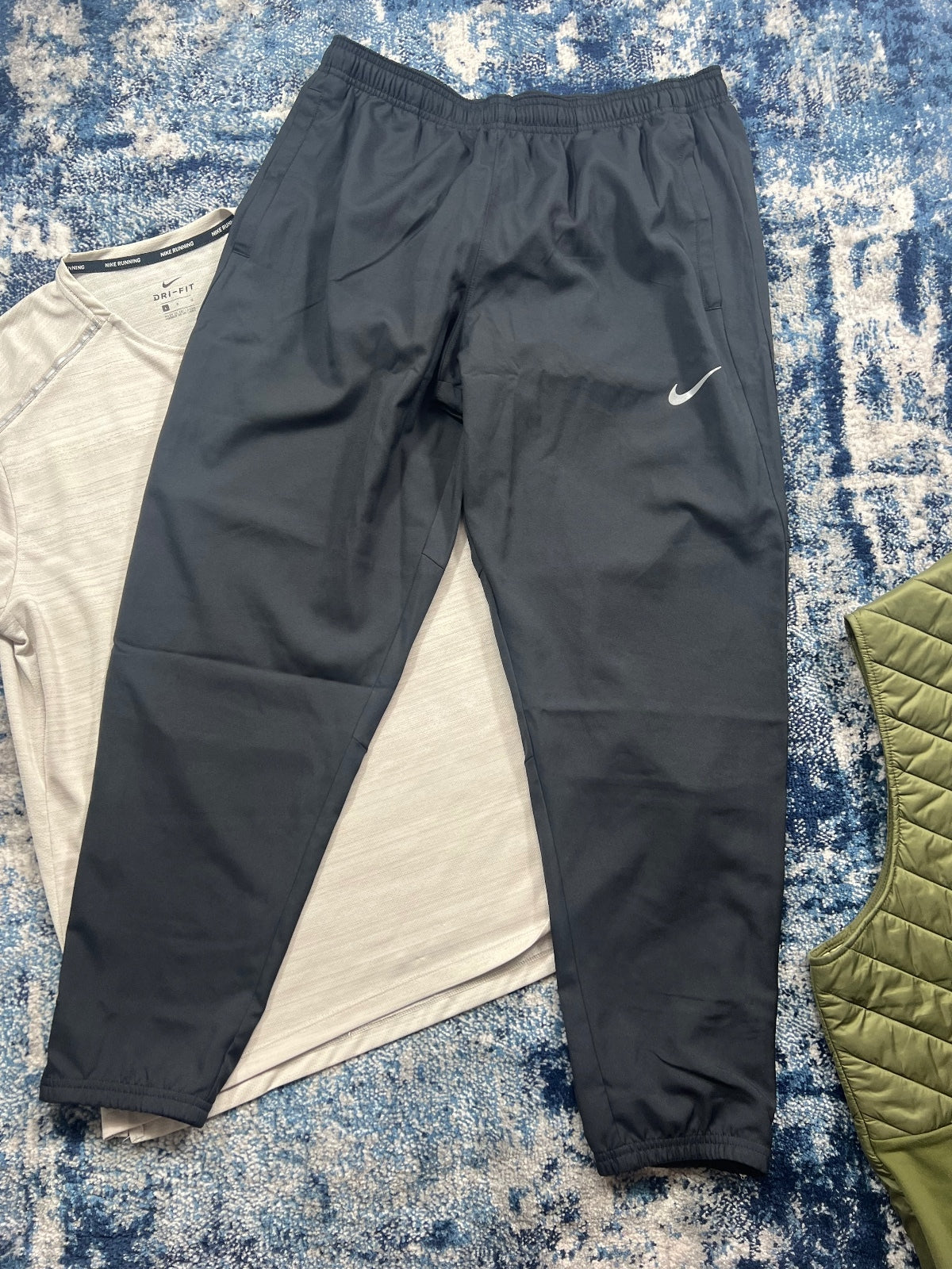 Nike Miler / Aerolayer Gilet Challenger Tracksuit 3 Piece Set - product image