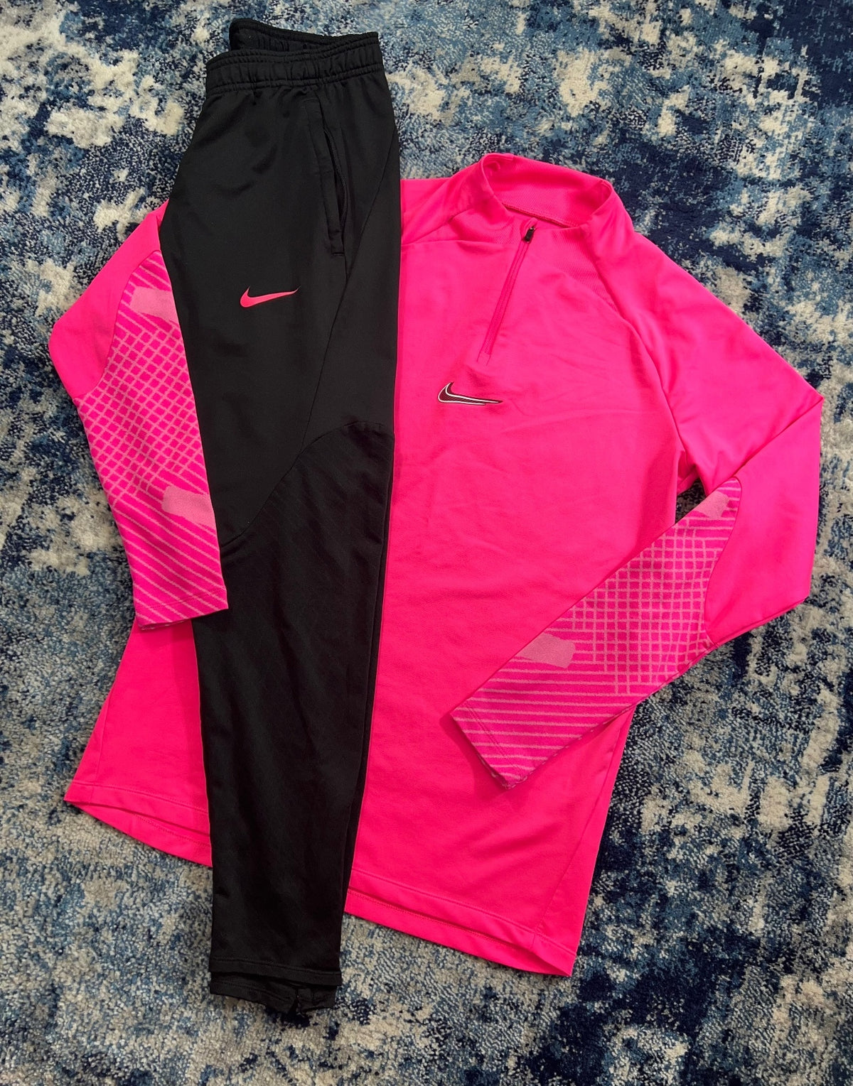 Nike Strike Academy Dri-FIT men's tracksuit set in hot pink and black, size Medium – view 4