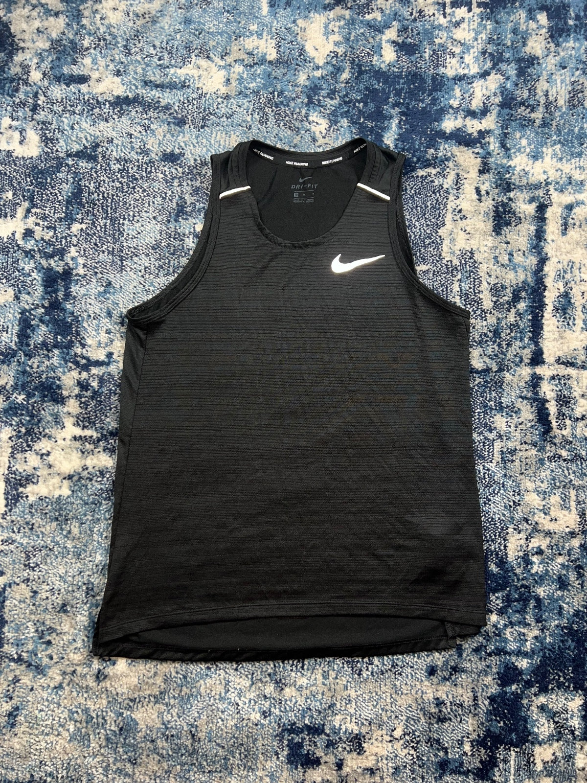 Nike Miler Running Vest – Black, Men's Medium in Black, men's Medium – front view
