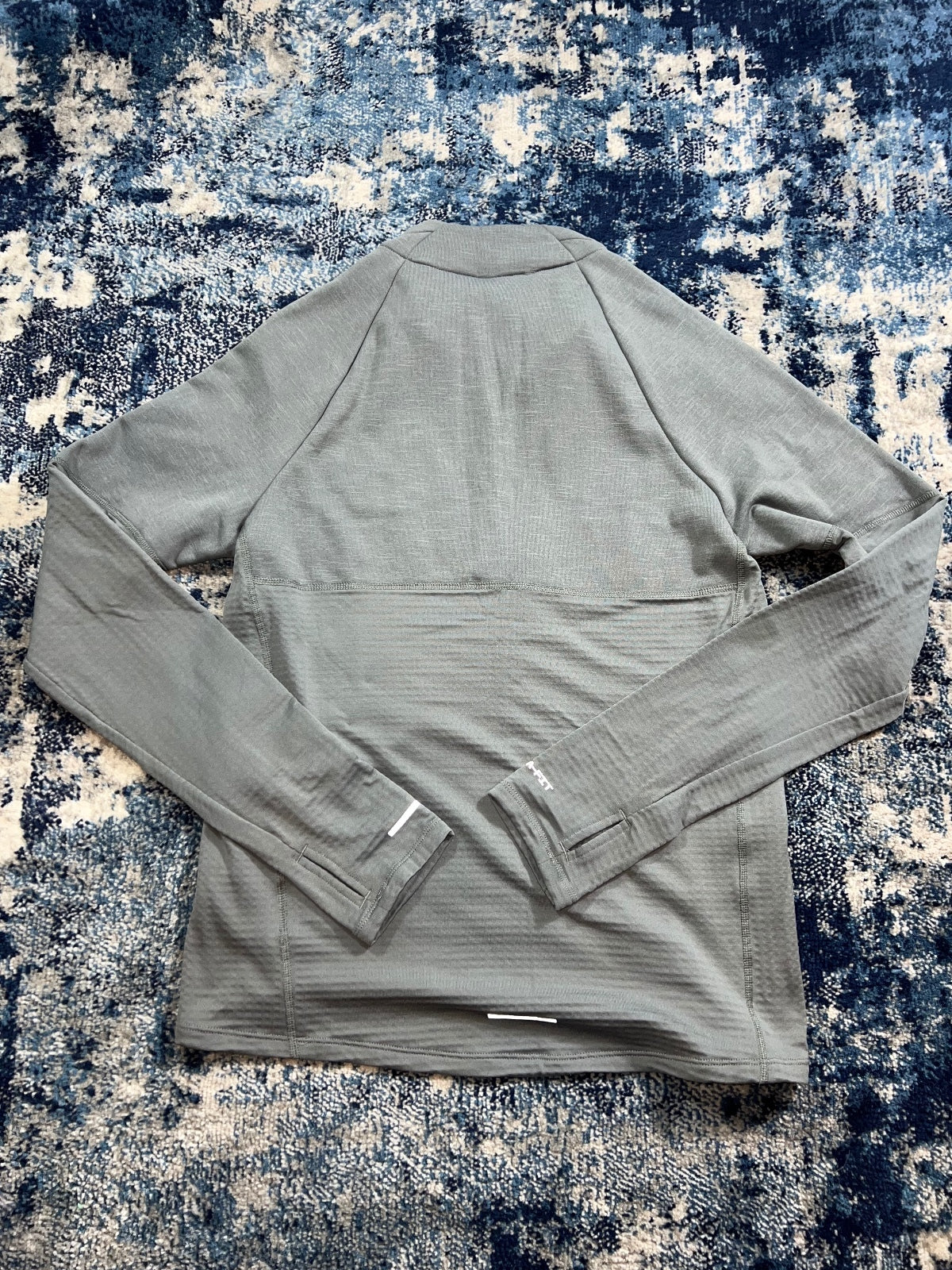 Nike Running Sphere Element Therma Fit 1/4 Zip – Gray, Men's Small in Gray, men's Small – detail view