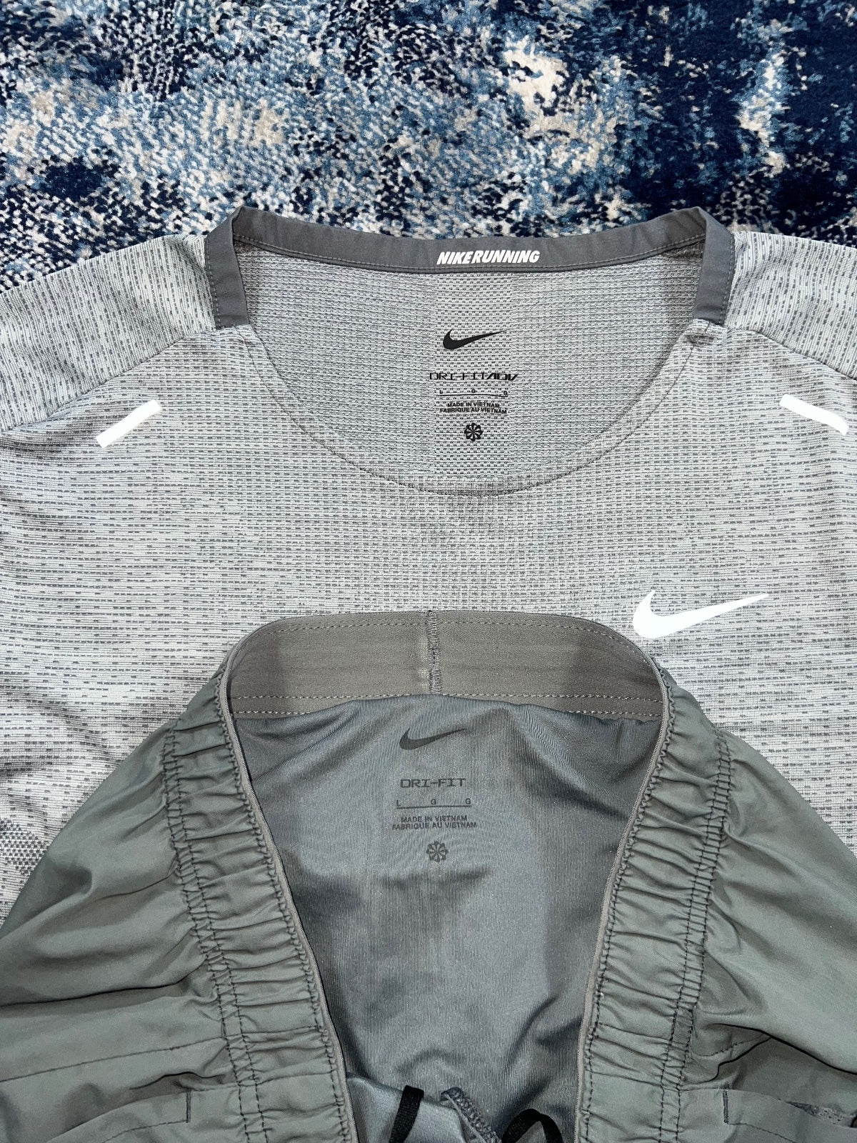 Nike Tech Knit ADV Miler T Shirt / Challenger Shorts Running Gym Set – Gray, Men's Large in Gray, men's Large – detail view