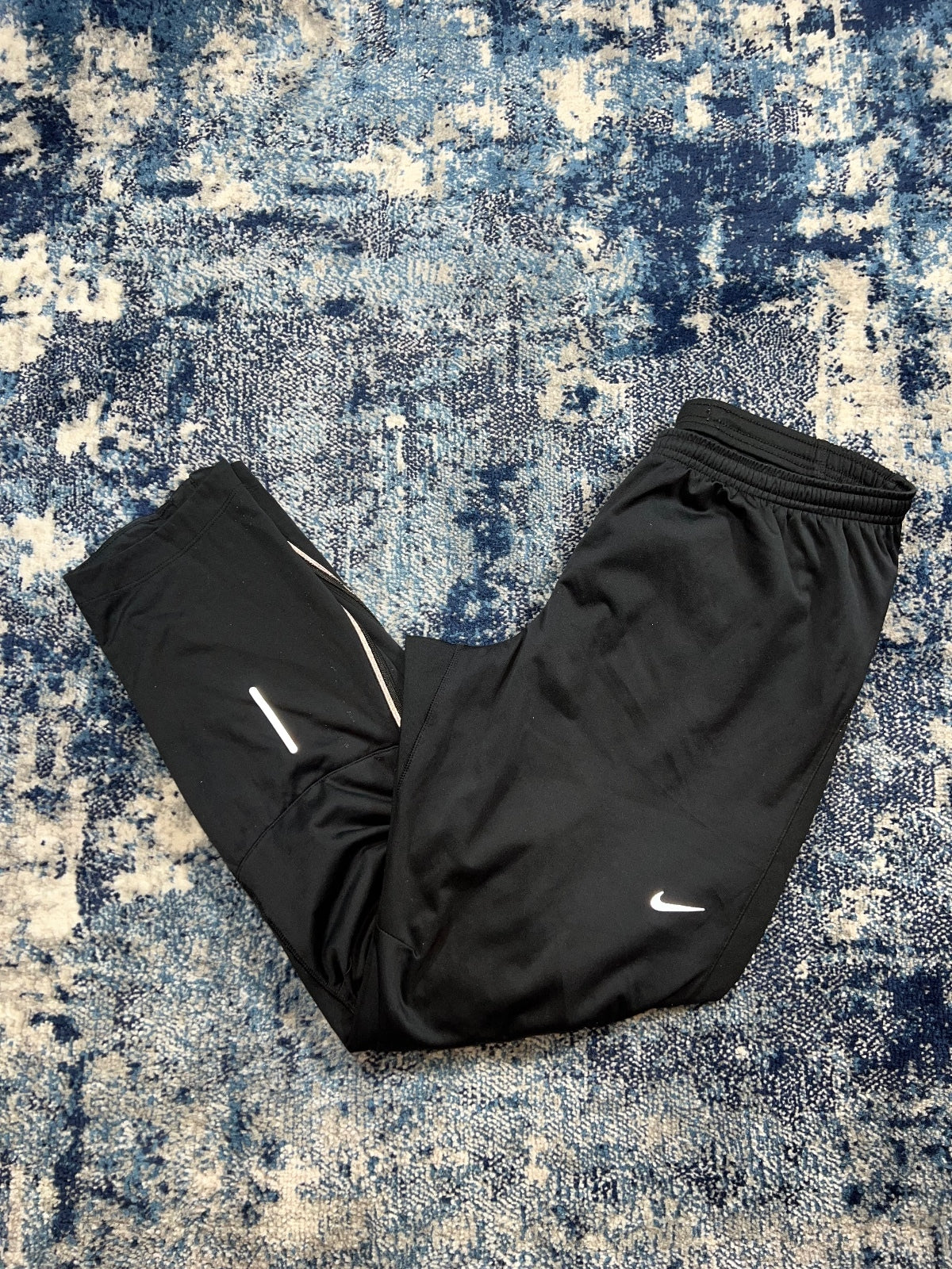 Nike Element Shield Dri Fit Running Pants – Black, Men's Small in Black, men's Small – front view