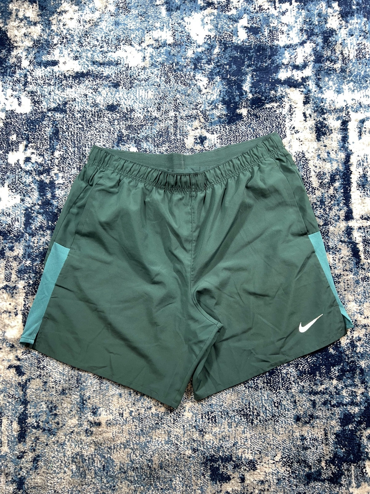 Nike Dri-FIT Challenger 7” Shorts Teal/Dark Green Large Men's