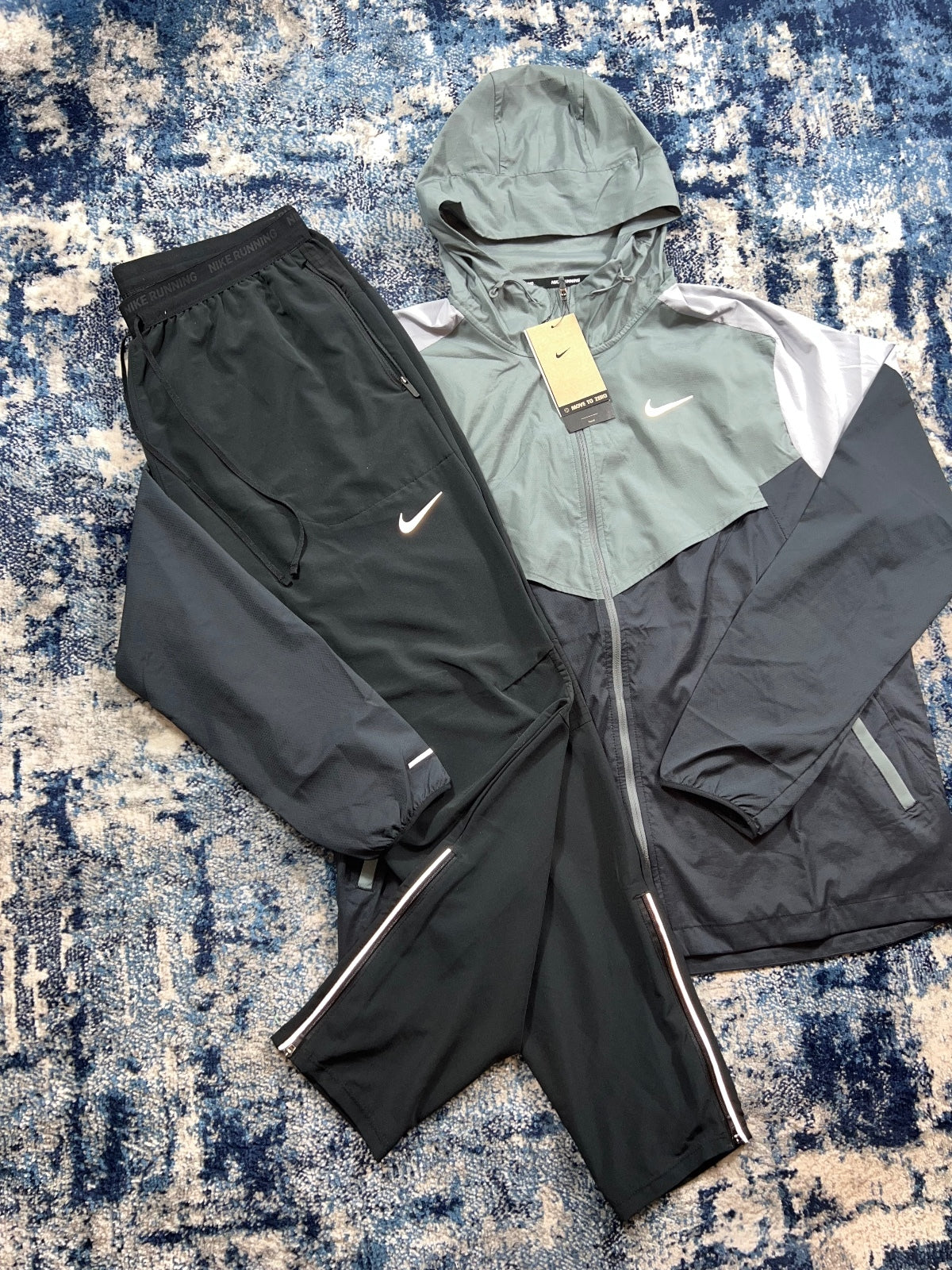 Nike Repel Miler Packable Windrunner / Phenom Elite Bottoms Tracksuit Set - product image