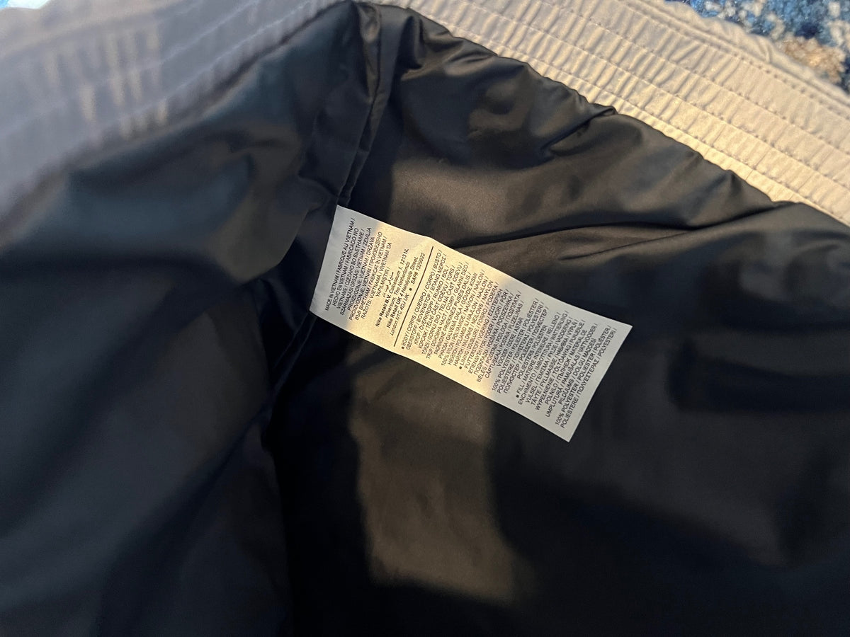 Nike Therma Fit ADV Reflective Gilet – Gray, Men's Medium in Gray, men's Medium – detail view