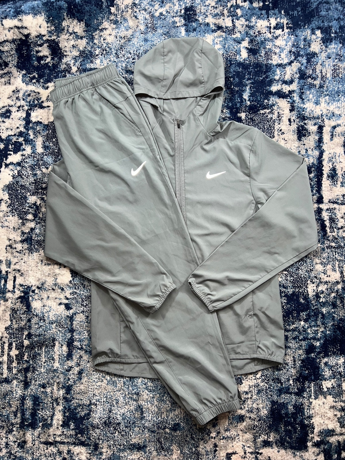 Nike Form Windrunner / Bottoms Tracksuit Set