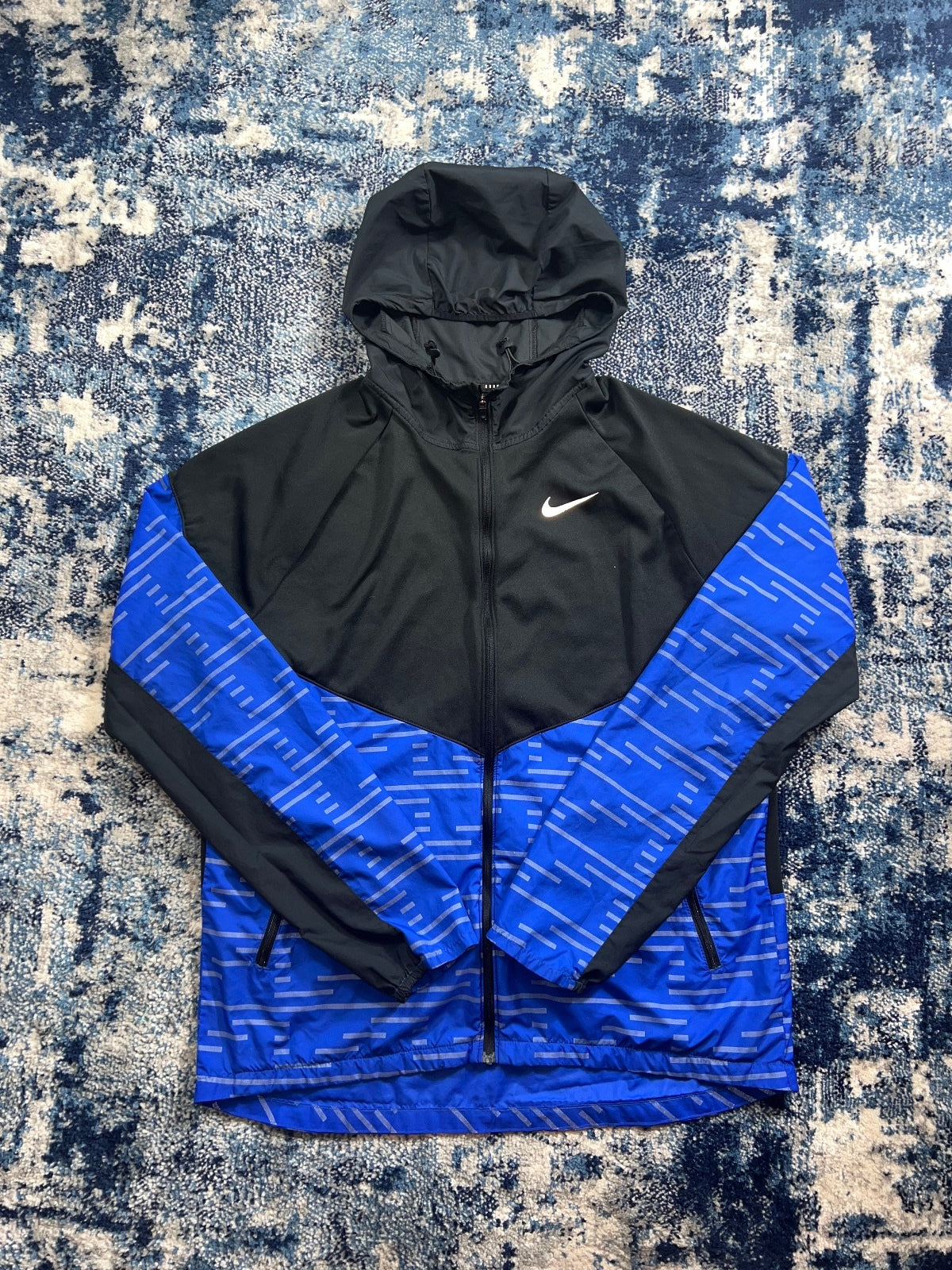 Nike Running Division Reflective Windrunner Jacket