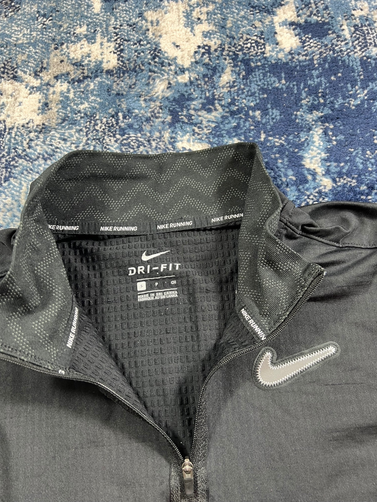 Nike Wild Run Element 1/4 Zip – Black, Men's Small in Black, men's Small – alternate view