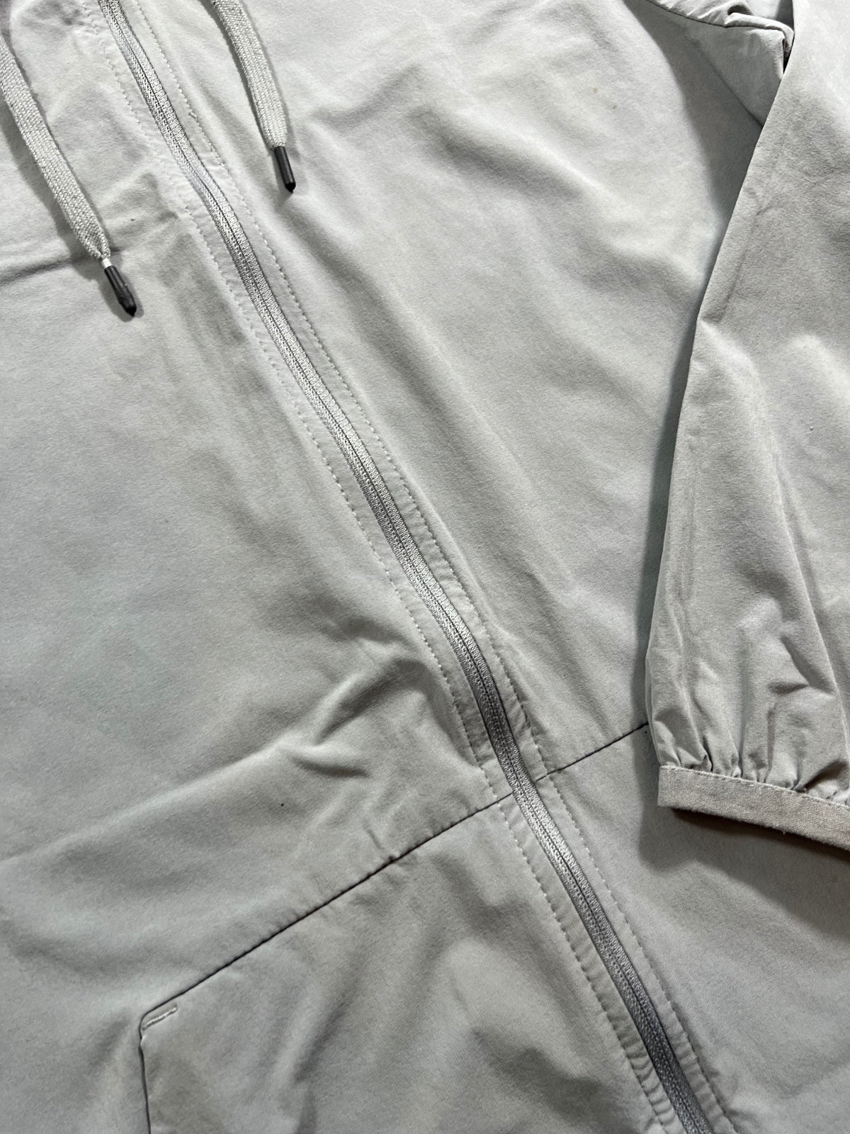 Nike Pro Vent Max Training Tracksuit Set – Gray, Men's Small in Gray, men's Small – detail view