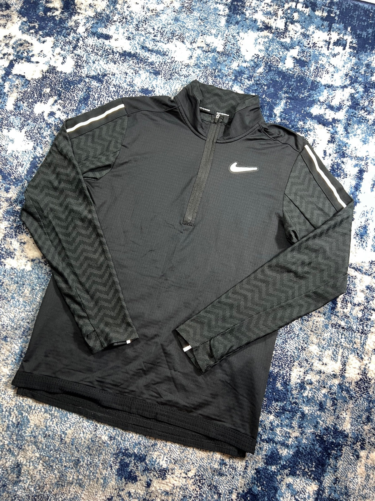 Nike Wild Run Element 1/4 Zip – Black, Men's Small in Black, men's Small – detail view
