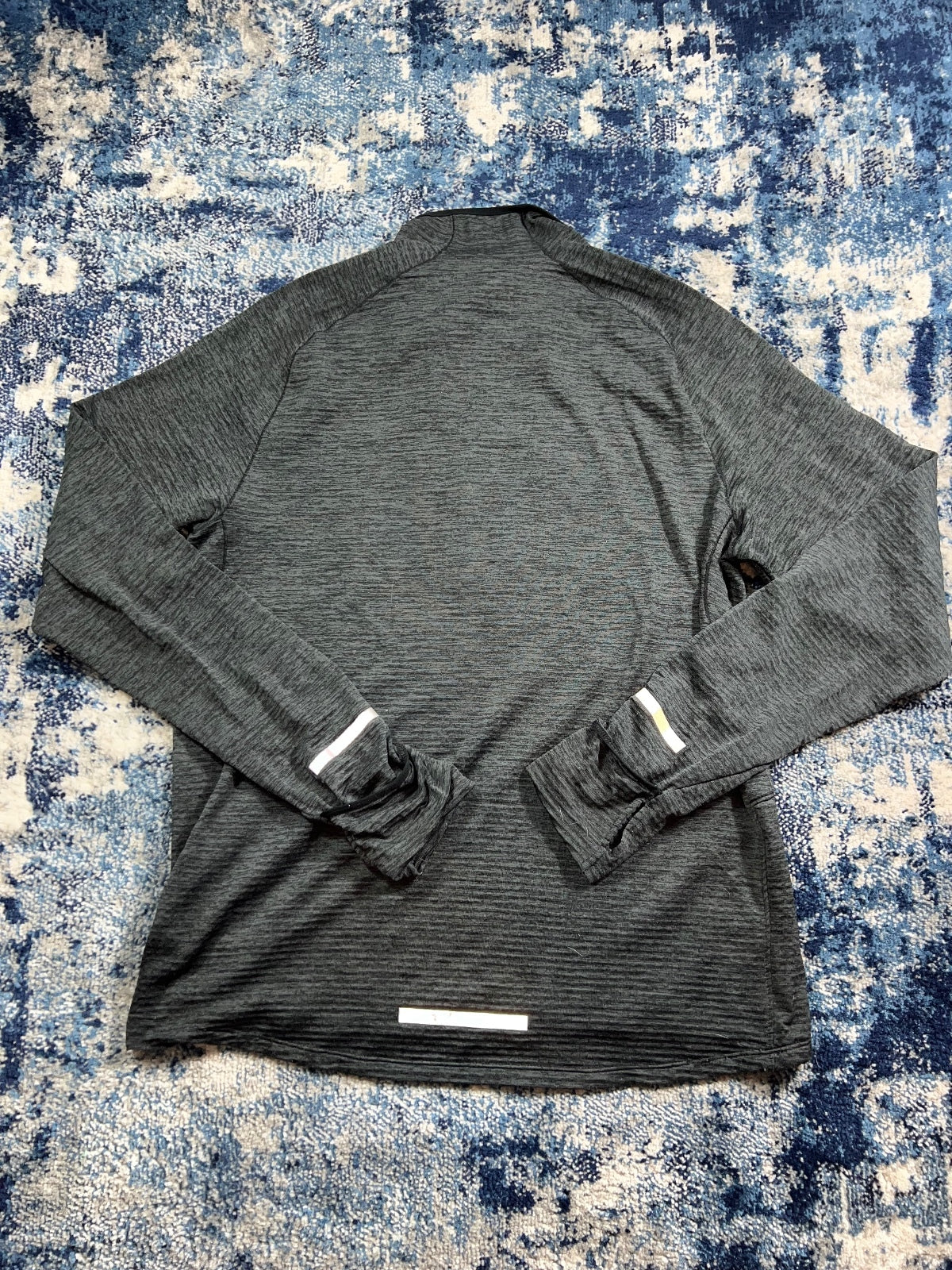 Nike Element Sphere Running 1/2 Zip – Gray, Men's Medium in Gray, men's Medium – detail view