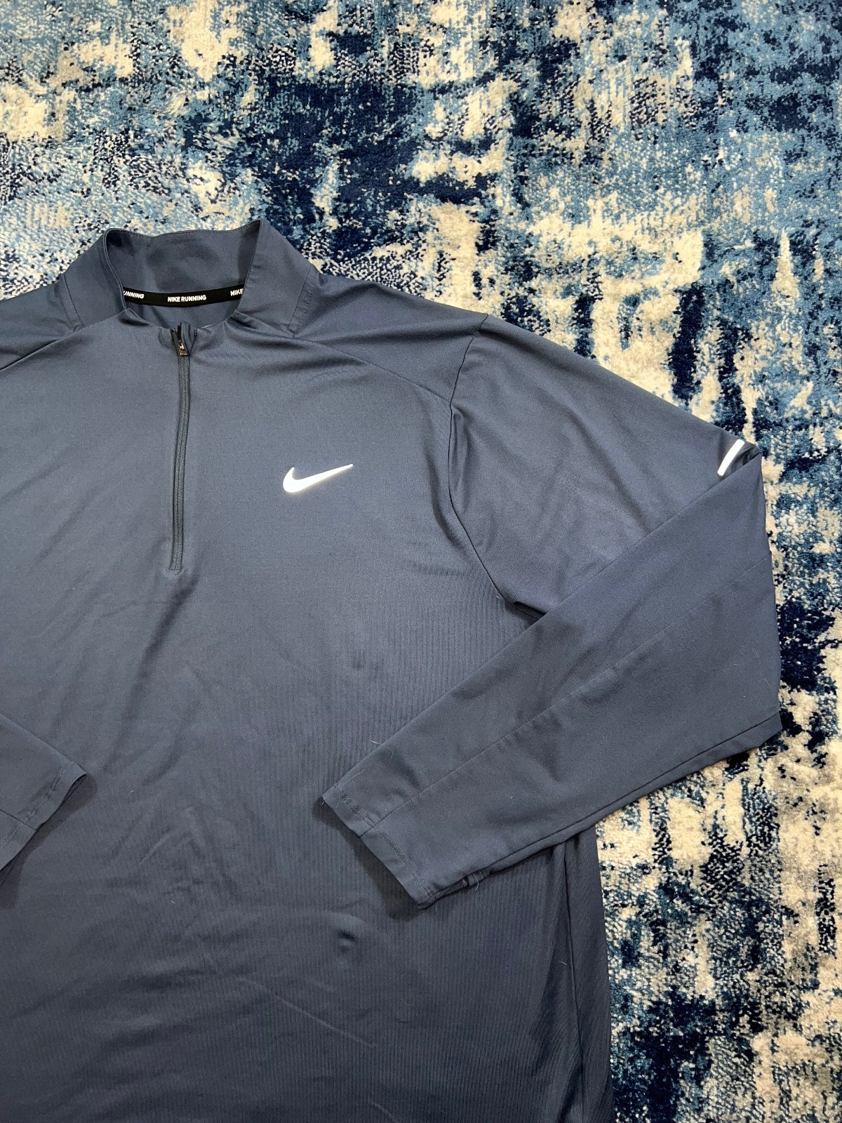 Nike Running Element 1/4 Zip – Navy, Men's XL in Navy, men's XL – detail view
