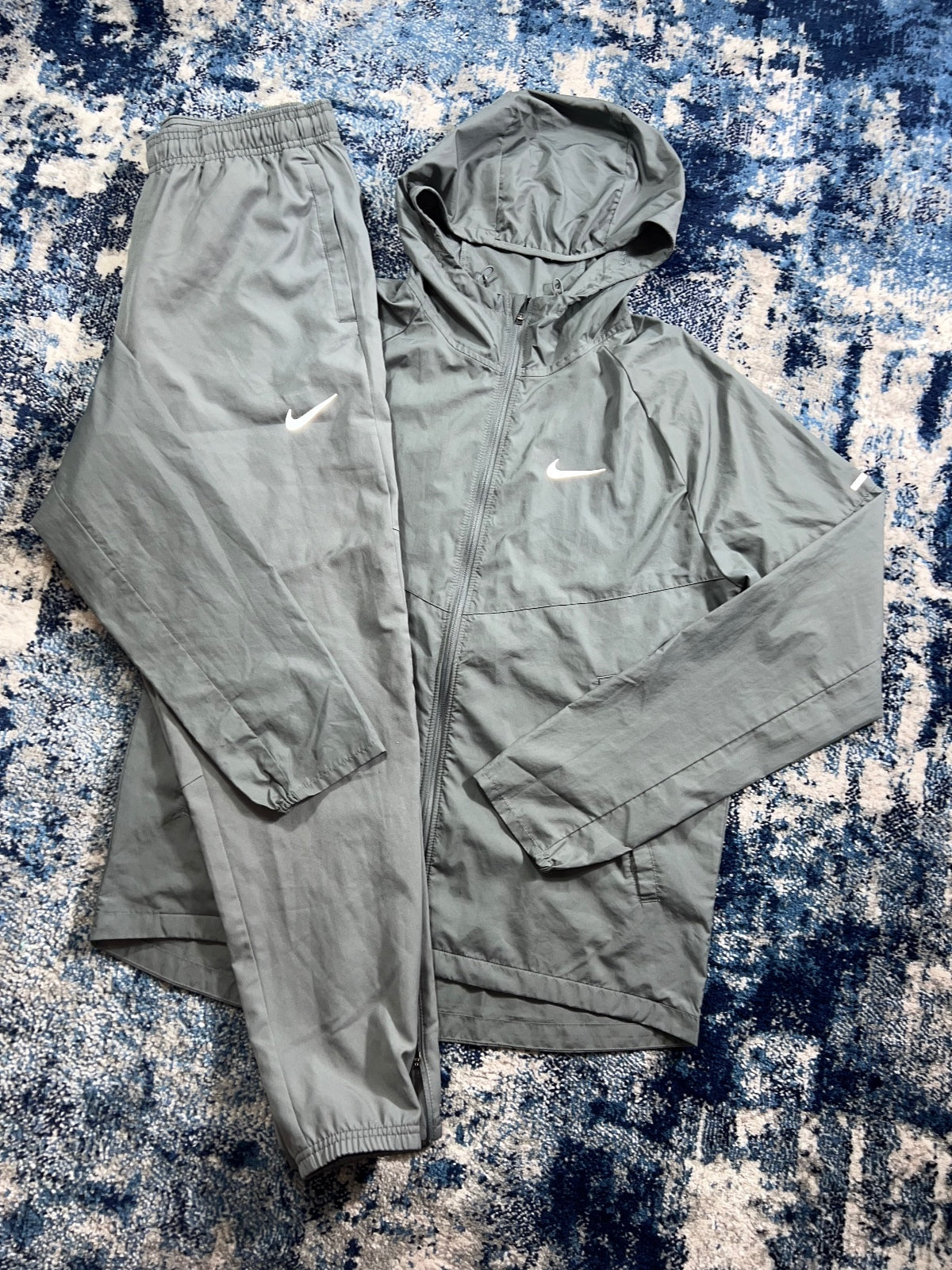 Nike Repel Miler Windrunner men's smoke grey running set, size Small – view 4